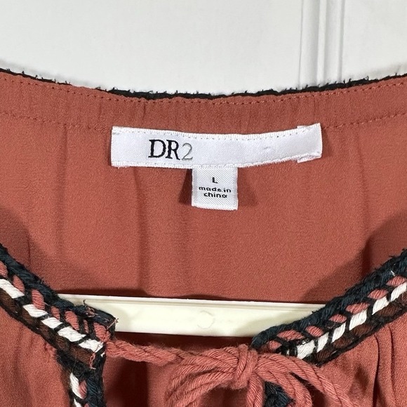 DR2 Blouse Large L Women's Rust With Navy Trim - Picture 5 of 12